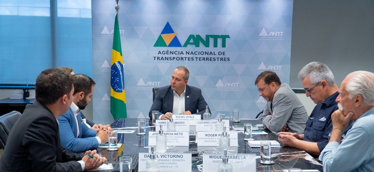 ANTT discute ações de melhoria na pavimentação da Transbrasiliana (BR-153/SP) — Agência Nacional de Transportes Terrestres