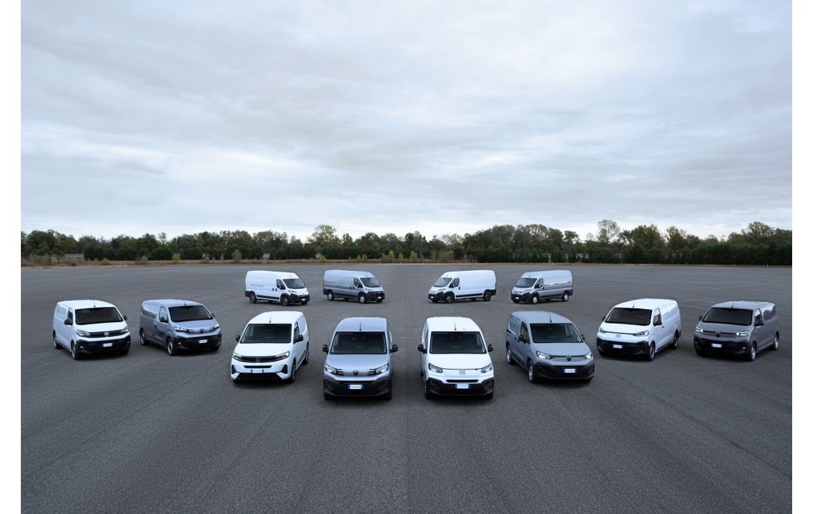 Stellantis Pro One: liderança reforçada em veículos comerciais, com uma linha completa e renovada de vans compactas, médias e grandes, com eletrificação de 2ª geração e 100% conectadas | Stellantis