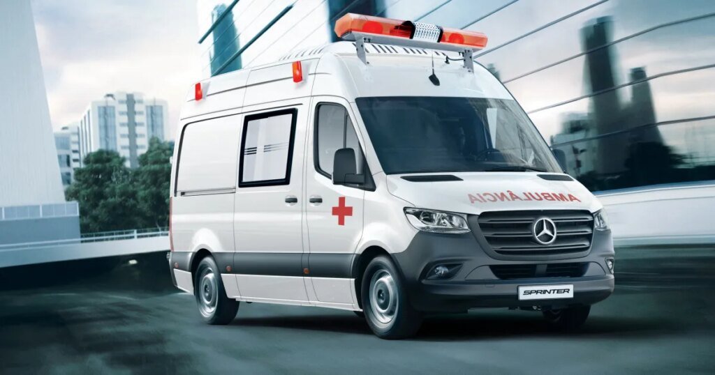 Mercedes-Benz Vans participa da Feira Hospitalar em São Paulo com ambulâncias Sprinter | Mercedes-Benz Cars & Vans Brasil
